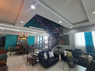 /international/do/ensanche-naco-santo-domingo-de-guzman-distrito-nacional-310108400736/
