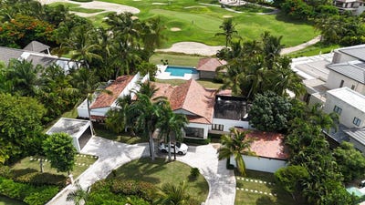 /international/do/arrecife-punta-cana-resort-punta-cana-resort-club-la-altagracia-province-310097099345/