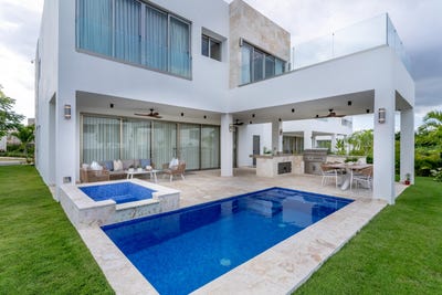 /international/do/playa-nueva-romana-la-romana-la-romana-310108286413/