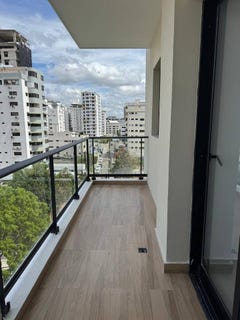 /international/do/santo-domingo-distrito-nacional-310104524193/