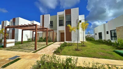 /international/do/vista-cana-higuey-la-altagracia-province-310106167107/