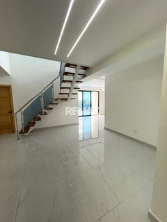 /international/do/santo-domingo-este-santo-domingo-310108455810/