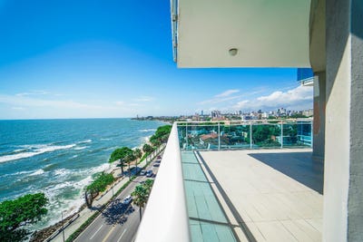/international/do/malecon-santo-domingo-de-guzman-distrito-nacional-310108922756/