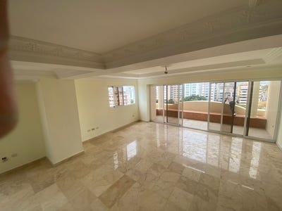 /international/do/urbanizacion-real-santo-domingo-de-guzman-distrito-nacional-310098142814/