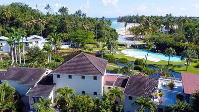 /international/do/las-ballenas-samana-samana-310108893367/?lang=it
