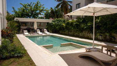 /international/do/los-corales-higuey-la-altagracia-province-310099781709/