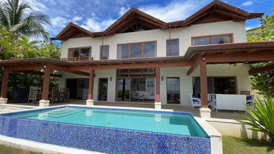 /international/do/villa-de-montana-con-vista-panoramica-al-mar-samana-samana-310102482018/