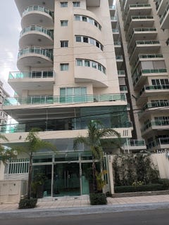 /international/do/ensanche-naco-santo-domingo-de-guzman-santo-domingo-310097959863/