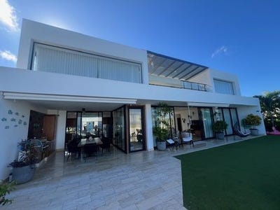 /international/do/las-terrenas-samana-120098200182/