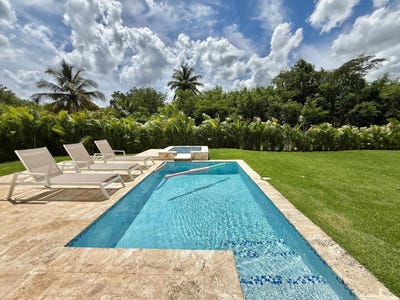 /international/do/paseo-de-los-robles-juan-dolio-san-pedro-de-macoris-310106804757/