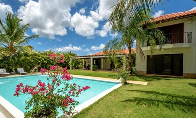 /international/do/1-c-los-robles-san-rafael-del-yuma-la-altagracia-province-310100786367/