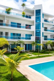 /international/do/1br-apt-minutes-from-caribbean-beach-la-romana-la-romana-310101688140/
