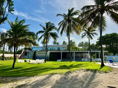 /international/do/pjq5-rw-cabarete-57000-dominican-republic-cabarete-puerto-plata-310106406669/