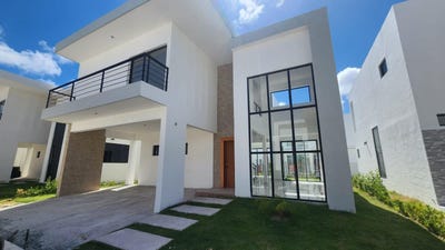 /international/do/boulevard-turistico-del-este-higuey-la-altagracia-province-310107559039/
