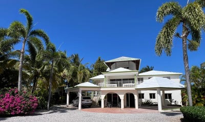 /international/do/centro-del-pueblo-maria-trinidad-sanchez-el-seibo-310106854544/