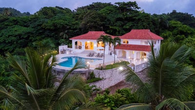 /international/do/7qmh-w89-samana-32000-dominican-republic-las-galeras-d-m-samana-310105230226/