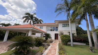/international/do/cocotal-golf-country-club-higuey-la-altagracia-province-310108809117/
