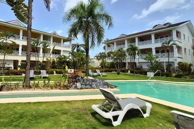 /international/do/playa-punta-popy-samana-samana-310108562314/