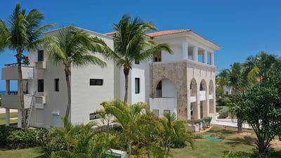 /international/do/punta-cana-la-altagracia-province-120093587560/?lang=en