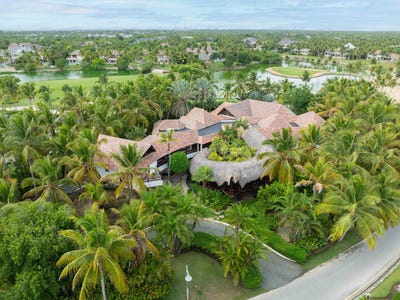 /international/do/arrecife-punta-cana-resort-punta-cana-resort-club-la-altagracia-province-310097099047/
