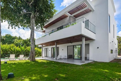 /international/do/punta-cana-village-higuey-la-altagracia-province-310108557619/