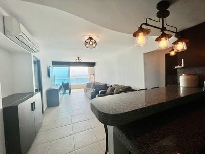 /international/ec/la-milina-beachfront-condo-with-amazing-views-la-milina-santa-elena-province-120085729629/
