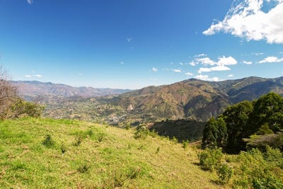 /international/ec/gorgeous-22-hectares-with-stream-incredible-views-malacatos-loja-120076261692/