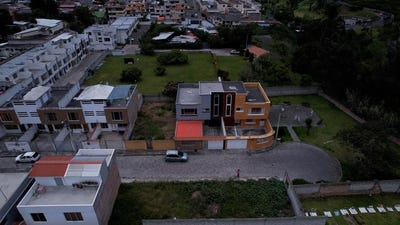 /international/ec/house-for-sale-in-ibarra-ibarra-imbabura-province-310108308106/