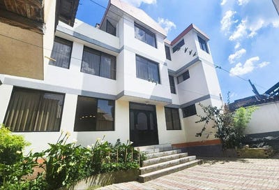 /international/ec/house-for-sale-in-quitopedro-cobo-y-rodrigo-ocampo-quito-pichincha-120089783138/?lang=es