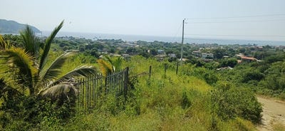 /international/ec/peurto-lopez-overlook-stunning-views-calle-mirador-3-puerto-lopez-manabi-province-310106858931/