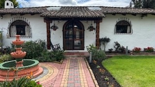 /international/ec/casa-23-san-miguel-mountain-view-home-for-sale-in-desirable-gate-communityconjunto-san-miguel-cotacachi-imbabura-province-310101108908/?lang=es