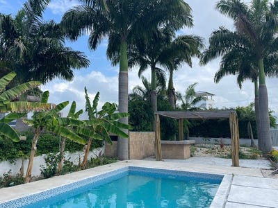 /international/ec/ayangue-is-awesome-ayangue-santa-elena-province-120090969000/