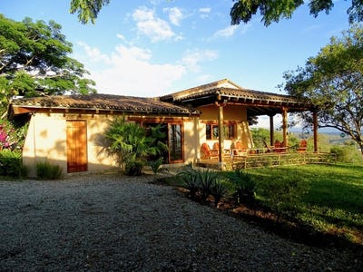 /international/ec/pomorrosa-house-near-the-coast-house-for-sale-in-san-jose-huge-price-reduction-san-jose-santa-elena-province-120044471013/