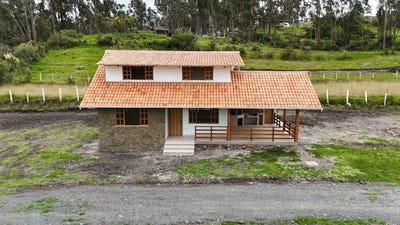 /international/ec/looking-for-something-new-well-built-and-surrounded-by-peace-quiet-la-raya-azuay-310108553978/