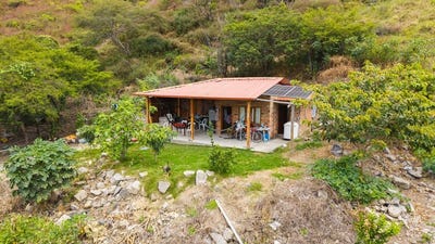 /international/ec/beautiful-rural-farm-with-expansive-flat-land-in-el-sauce-near-vilcabamba-tumianuma-loja-310108214397/