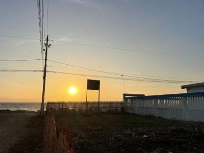 /international/ec/beachfront-lot-in-san-jacinto-fenced-corner-lot-located-just-steps-to-the-sandy-beach-and-warm-ocean-water-san-jacinto-manabi-province-310101059414/?lang=pt