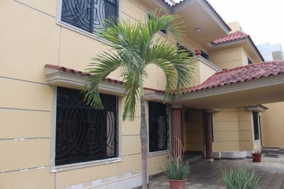 /international/ec/guayaquil-del-rio-luxury-home-looking-for-something-unique-and-different-guayaquil-guayas-120050872426/