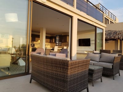 /international/ec/luxury-living-with-panoramic-ocean-views-life-is-short-live-the-dream-first-class-rio-chico-santa-elena-province-120042365269/