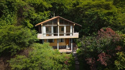 /international/ec/private-estate-with-3-homes-and-mandango-views-vilcabamba-loja-310106745185/