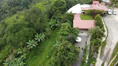 /international/ec/hotel-florecer-in-beautiful-pinas-first-class-tucked-away-in-the-mountains-lies-this-amazing-place-if-your-looking-for-a-turn-key-opportunity-to-live-the-rest-of-your-life-in-peace-and-tranquility-t-pinas-el-oro-120051429682/