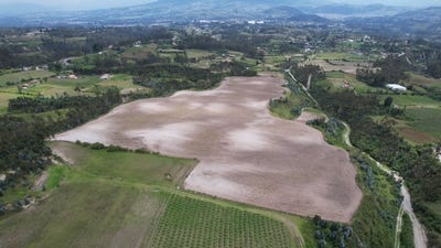 /international/ec/mountain-and-countryside-development-parcel-for-sale-in-cotacachi-cotacachi-imbabura-province-310105964098/