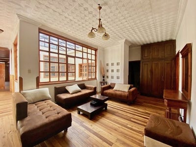 /international/ec/casa-cuenca-stunning-40-year-old-home-in-downtown-cuenca-also-has-commercial-business-cuenca-azuay-120083503261/