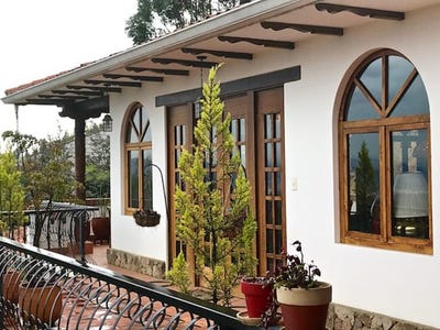 /international/ec/a-home-with-soul-character-unforgettable-views-cuenca-azuay-310108246379/
