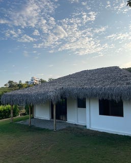 /international/ec/privacy-nature-and-exclusive-living-near-the-beaches-of-olon-olon-santa-elena-province-310108365361/
