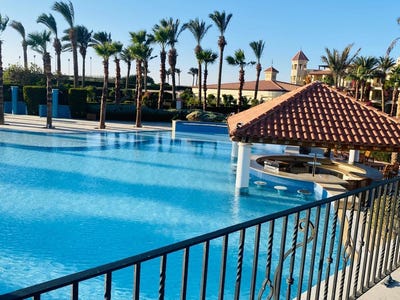 /international/eg/hurghada-hurghada-red-sea-governorate-310108455558/