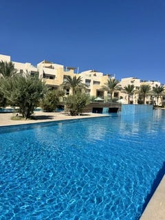 /international/eg/el-gouna-qesm-hurghada-red-sea-governorate-310109043867/