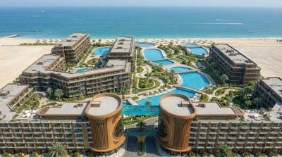 /international/eg/8mfw-q7-hurghada-red-sea-governorate-310107423232/