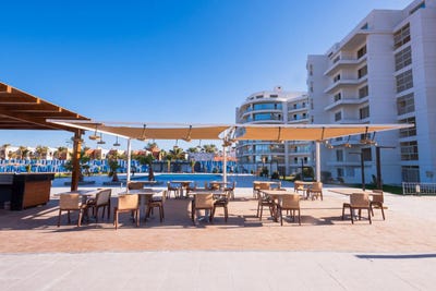 /international/eg/6rvv-89q-arabia-road-hurghada-1-red-sea-governorate-1966808-egypt-hurghada-red-sea-governorate-310101107797/?lang=it