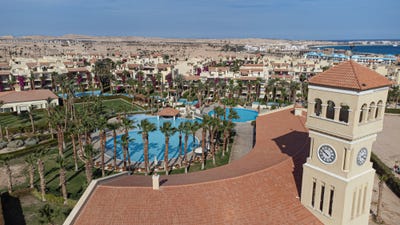 /international/eg/sahl-hasheesh-qesm-hurghada-red-sea-governorate-310108949856/