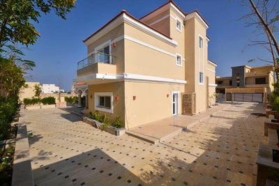 /international/eg/3v6w-h5-hurghada-red-sea-governorate-310106079433/